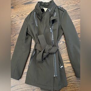Stylish Women's Michael Kors Jacket in Olive Green